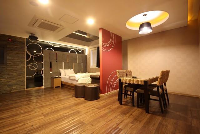 דאיגו Khan Motel מראה חיצוני תמונה